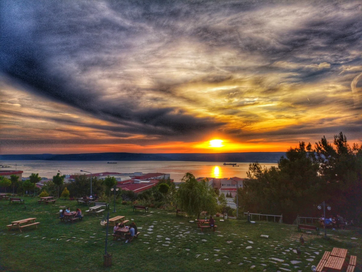 Çanakkale Ardes Kız ve Erkek Öğrenci Yurdu